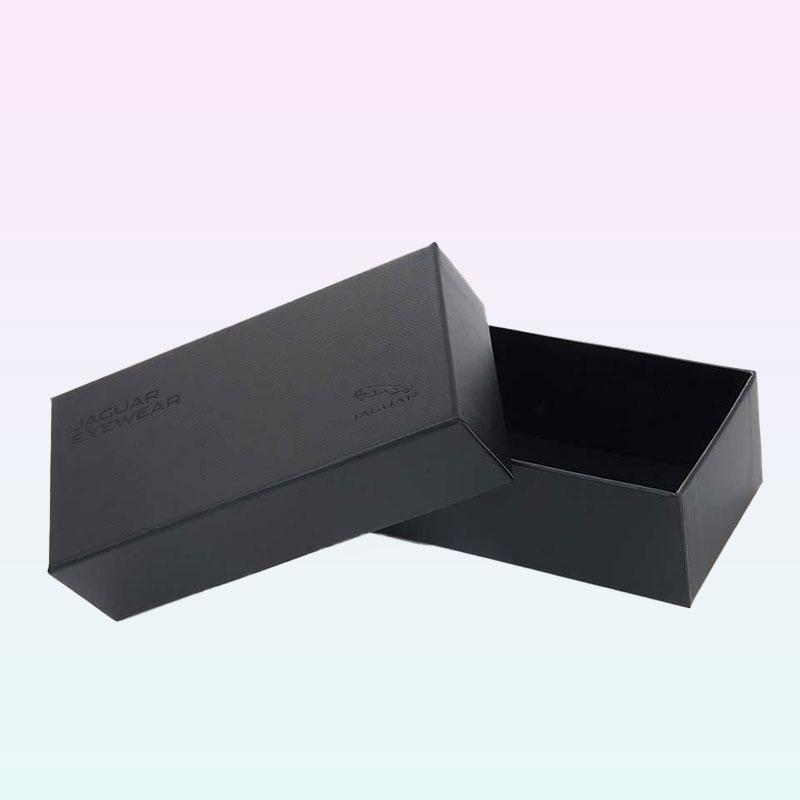 Custom presentation boxes designed with eye-catching prints